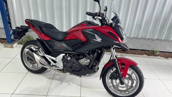 HONDA NC 750X ABS HONDA NC 750X ABS